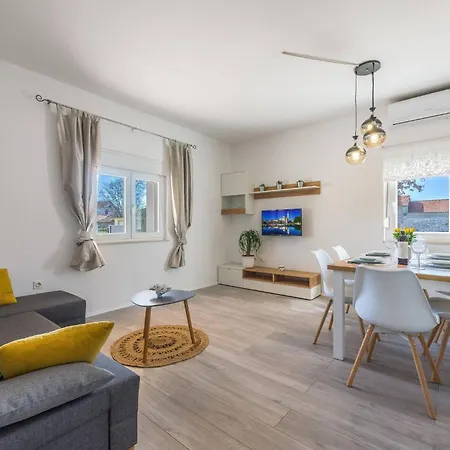 펜션 My Dalmatia - Barba With Private Heated Pool Skabrnje